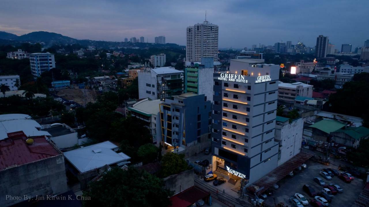 Griffin Hotel And Suites Cebu Zewnętrze zdjęcie